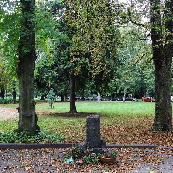 Urheberschaft unbekannt, Gedenkstein für Gerd Höllige