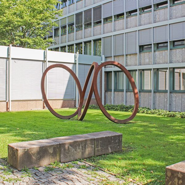 Benedikt Birckenbach, CONNECTED - Verbindung im Raum