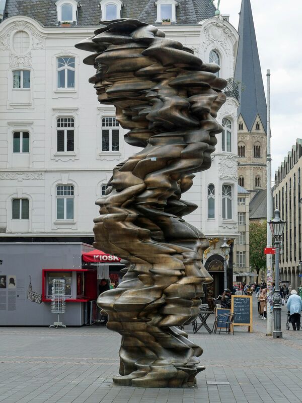 Tony Cragg, Mean Average