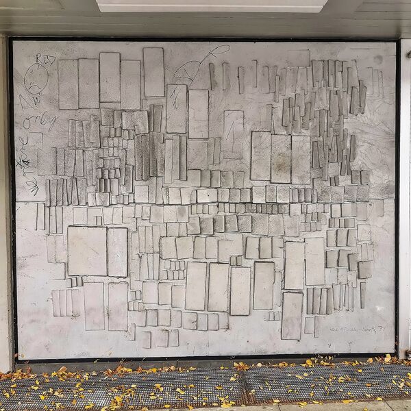 Leo Müllenholz, Aluminiumgussrelief