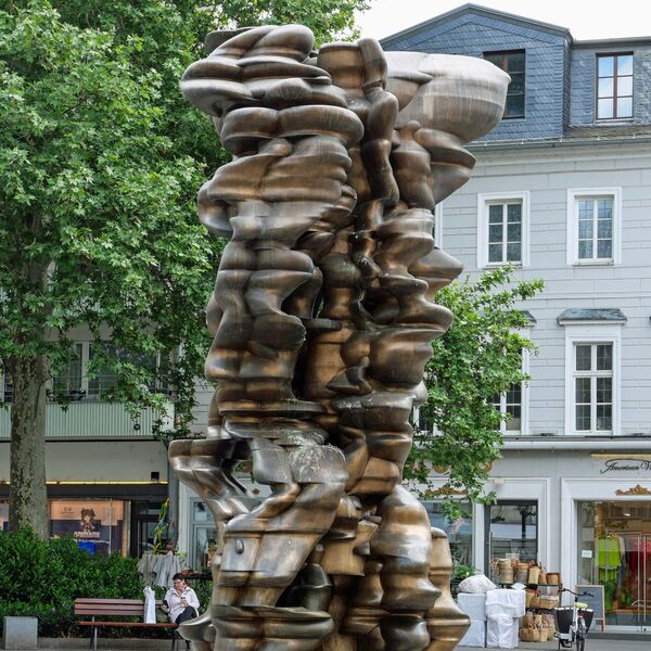 Tony Cragg, Mean Average