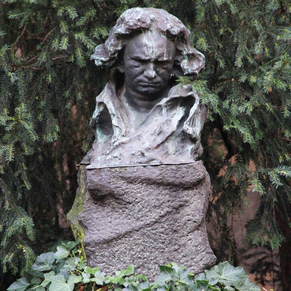Naum Aronson, Beethoven-Büste