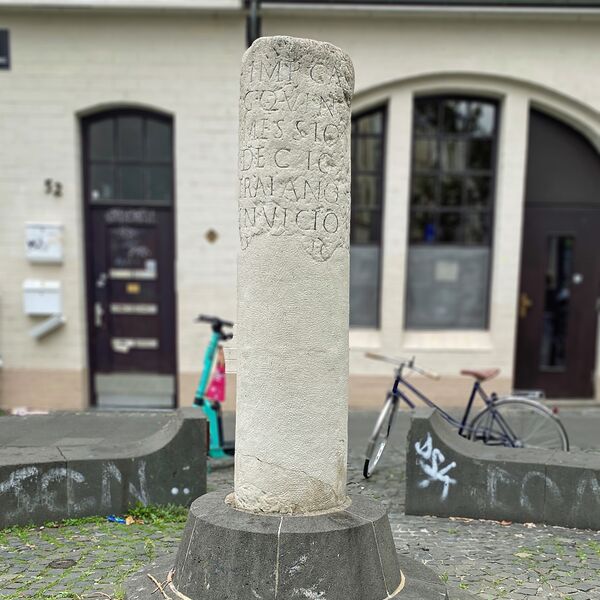 Urheberschaft unbekannt, Römischer Meilenstein