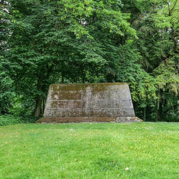 Dahmen und Mellen, Ehrenmal für die Gefallenen des Infanterie-Regiments 69