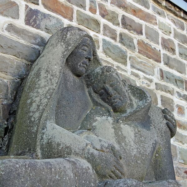 Jochen Nieder-Schabbehard, Kriegerdenkmal