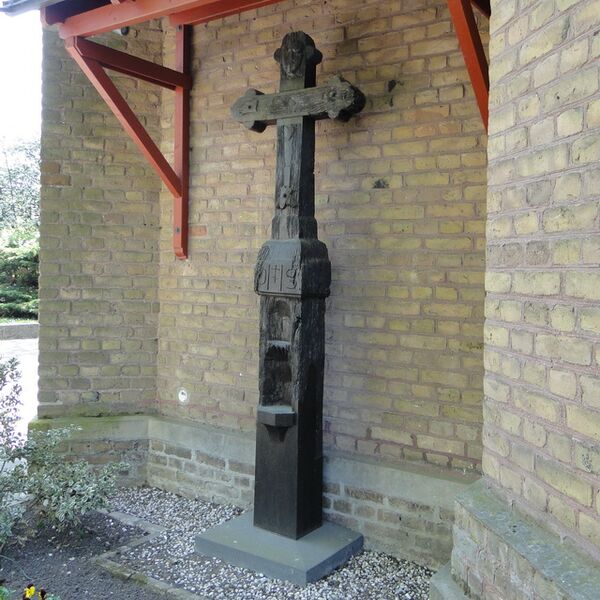 Urheberschaft unbekannt, Holzkreuz