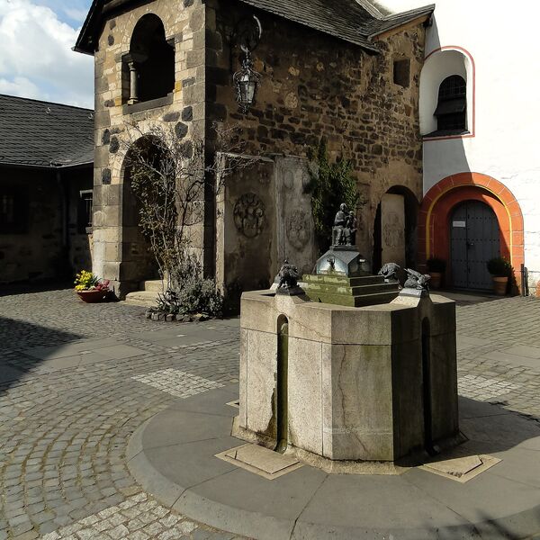Theo Heiermann und Jochem Pechau, Marienbrunnen