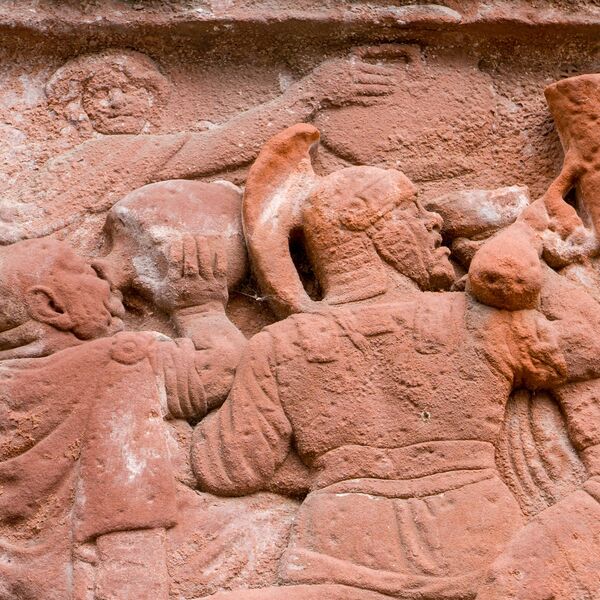 Harro Magnussen, Sandsteinrelief Burschenschaft Alemannia (A 843)