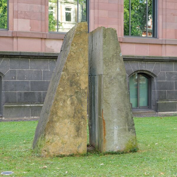 Ulrich Rückriem, Stein des 10. Oktober 1981
