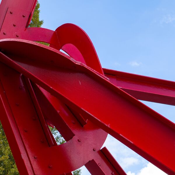 Mark di Suvero, L'Allumé