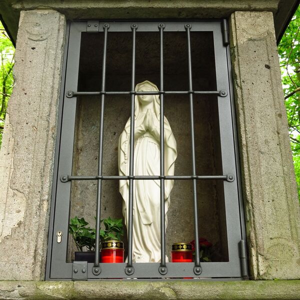 Urheberschaft unbekannt, Bildstock (Petruskreuz, A 2083)
