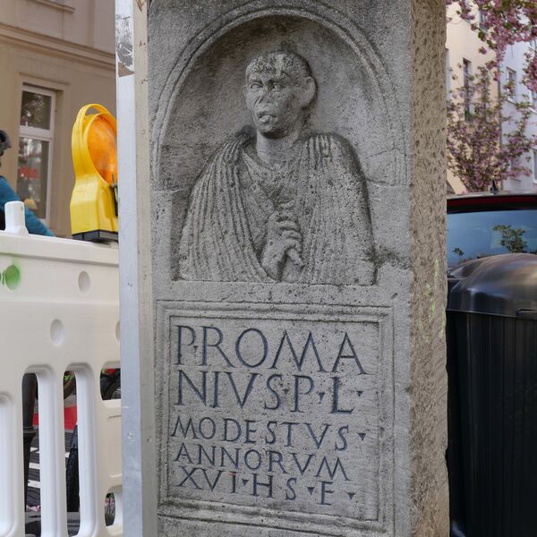 Urheberschaft unbekannt, Grabstein des Publius Romanius Modestus