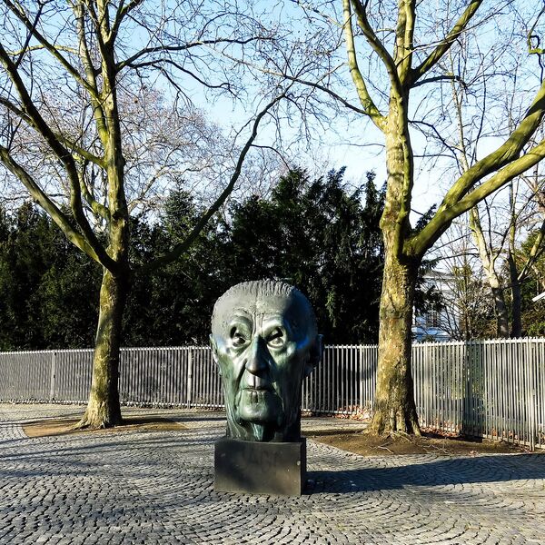 Hubertus von Pilgrim, Konrad Adenauer-Denkmal