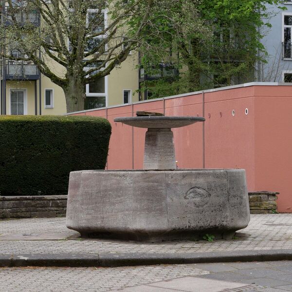 Urheberschaft unbekannt, Brunnen