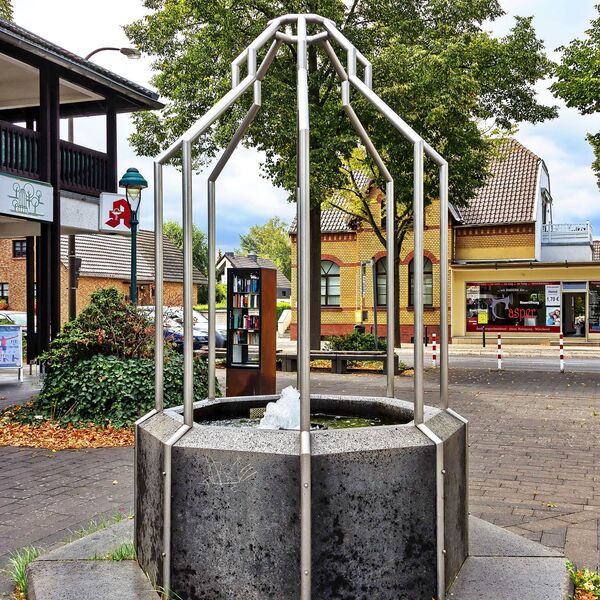 Urheberschaft unbekannt, Brunnen, Röttgen