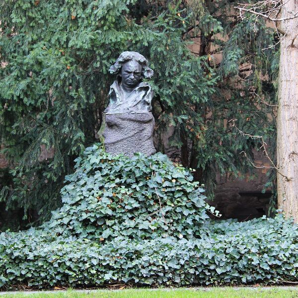 Naum Aronson, Beethoven-Büste