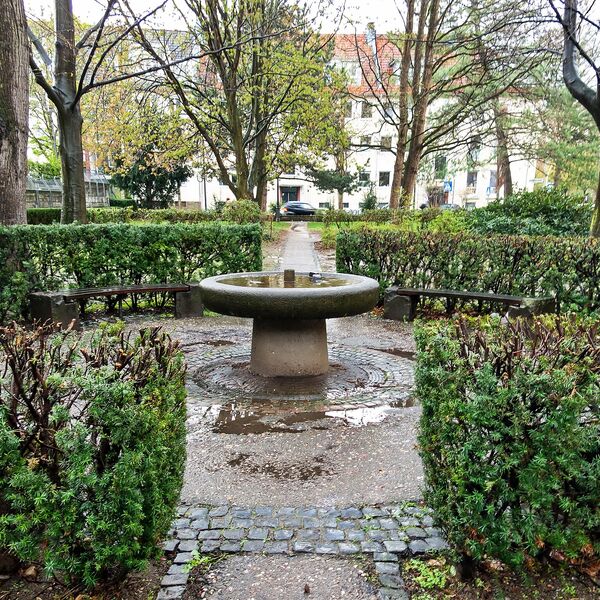 Matthias Simon, Ensemble von drei Brunnen