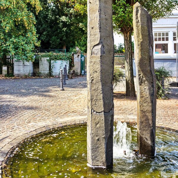 Urheberschaft unbekannt, Brunnen, Oberkassel